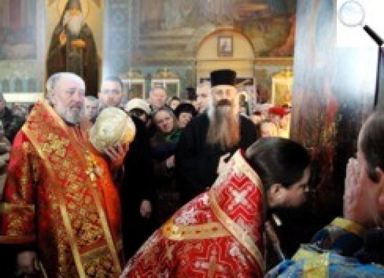 Завершилося перебування чесної правиці святого великомученика Георгія Побідоносця на Житомирщині