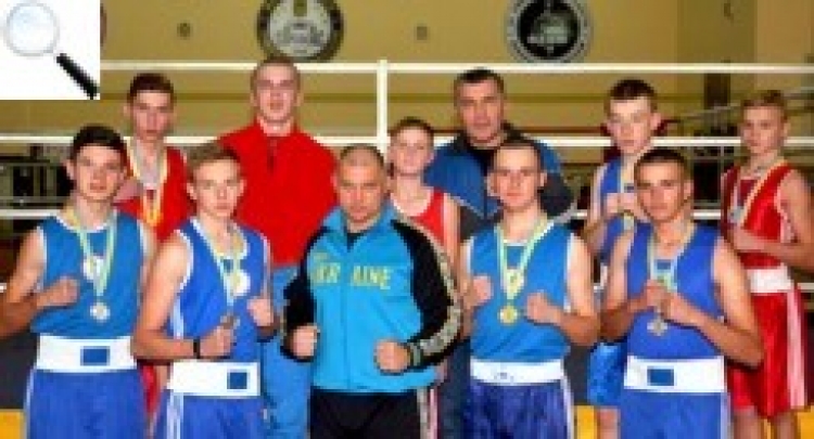 Нові перемоги боксерів на турнірі у Бердичеві