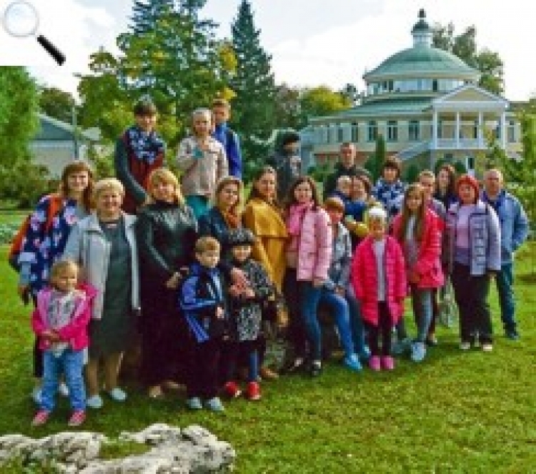 До Дня усиновлення — екскурсія в Острог для прийомних сімей