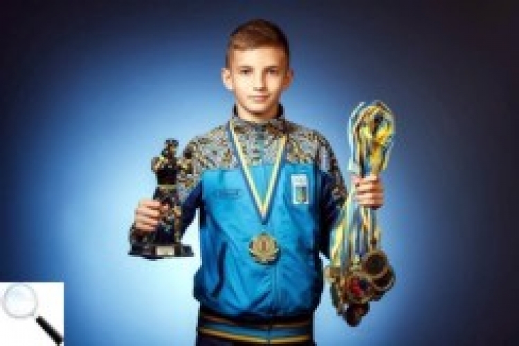 Олексій Плісак — перший чемпіон України з боксу за 25 років роботи ДЮСШ