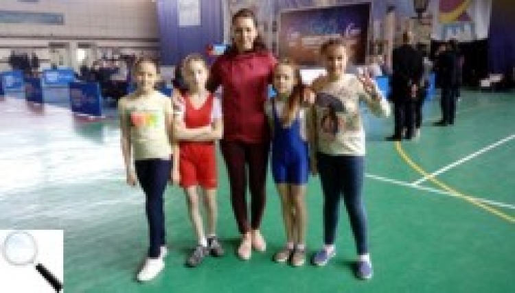 Юні важкоатлети з Новограда здобули залікові очки для збірної області