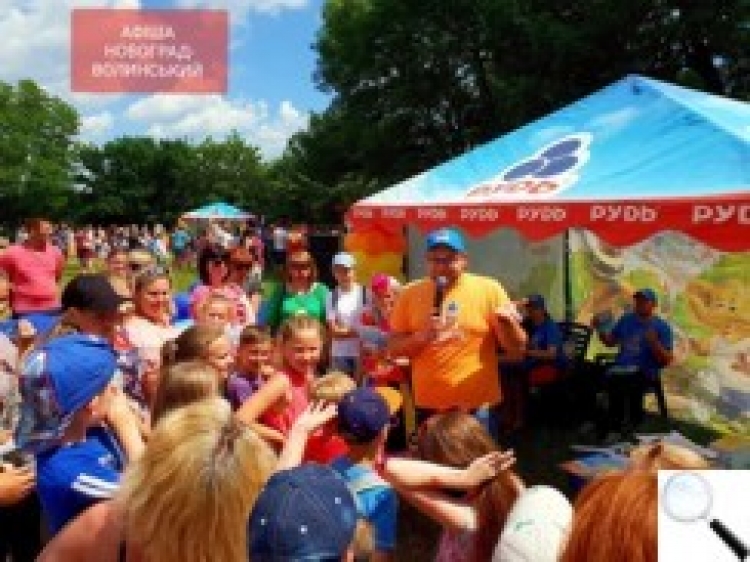 На святі компанії «Рудь» українці з’їдають вагон морозива!