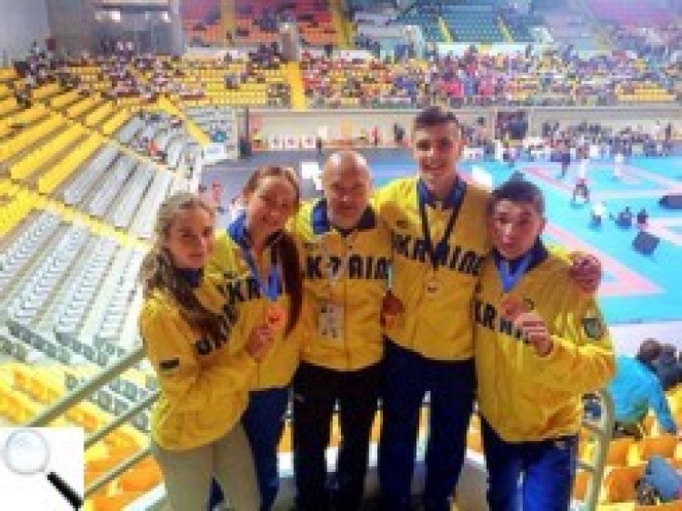 Вивів молодіжну збірну України з карате у десятку найсильніших команд світу. І… пішов з посади