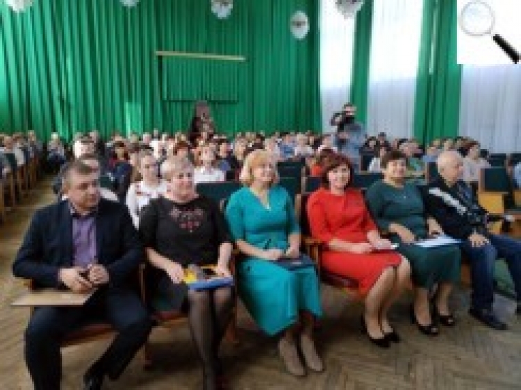 У Новограді-Волинському професійне свято відзначили працівники культури та майстри народної творчості