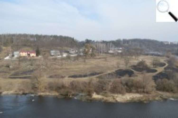 Депутати міської ради вирішили продати з аукціону землю біля річки Случ