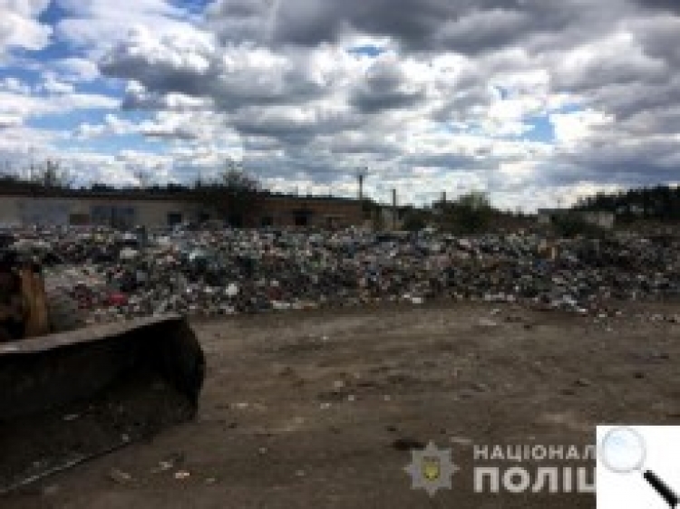 На території м’ясокомбінату виявлено понад 100 тонн сміття…