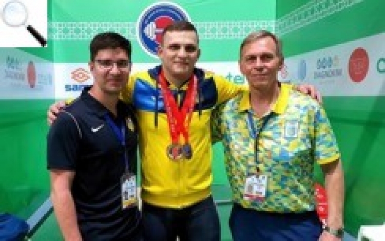 Звягельчанин Олег Ніколаєнко став чемпіоном світу з важкої атлетики!