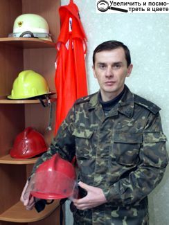 У колекції Олексія Рижова поряд з українською є пожежні каски з Німеччини, Франції