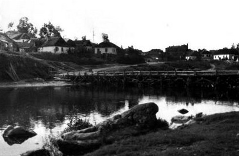 Міст через річку Случ, фото 1941 року