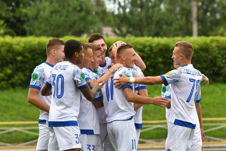 ПФК «Звягель» стартував із перемог  у Кубку України і в Другій лізі чемпіонату