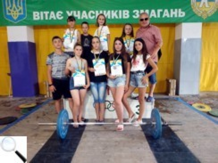 Районна команда з важкої атлетики посіла шосте місце на чемпіонаті України