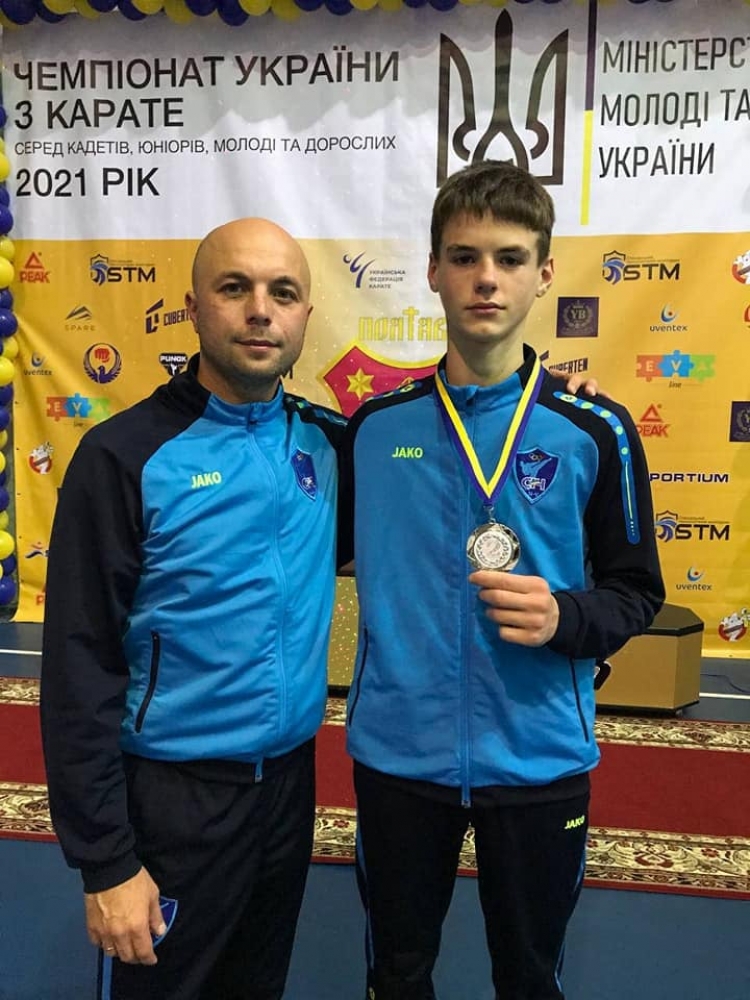 Артем Алексеєнко став срібним призером чемпіонату України з карате