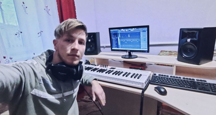 «Мрію розвивати українську електронну музику»  Новоградець створив свій ремікс на пісню «Ой, у лузі червона калина»