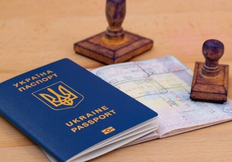 Ввести обов’язковий іспит для  отримання громадянства України