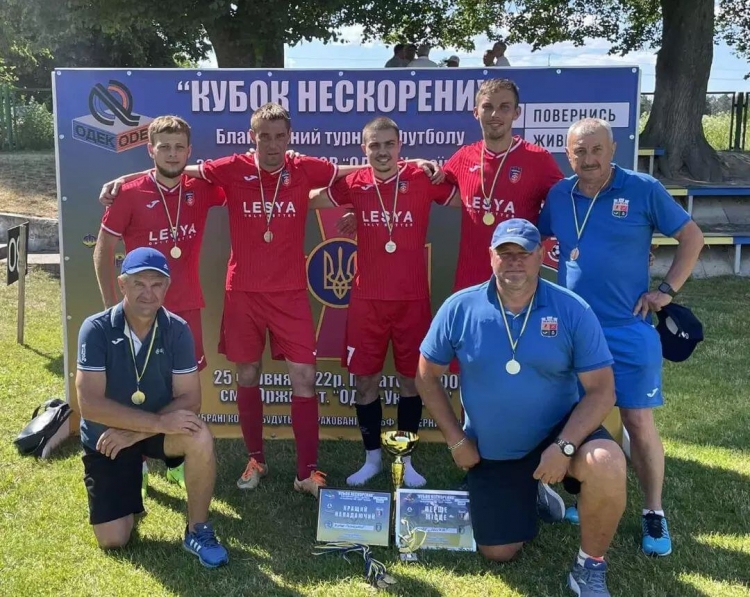 Футбольний клуб «Звягель» —  переможець благодійного турніру на підтримку ЗСУ!
