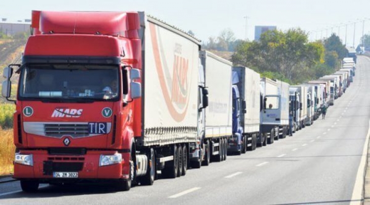 Знищено пункт видачі дозволів на міжнародні вантажні перевезення в Коростені