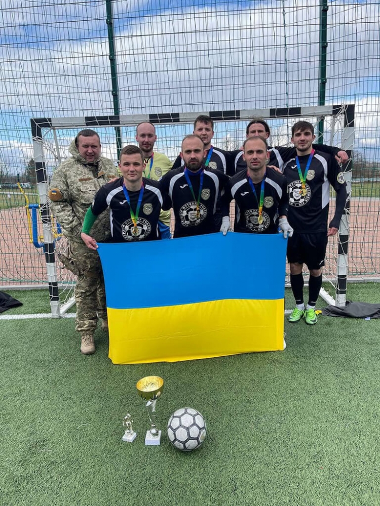 Футболісти провели турнір на підтримку Збройних Сил України