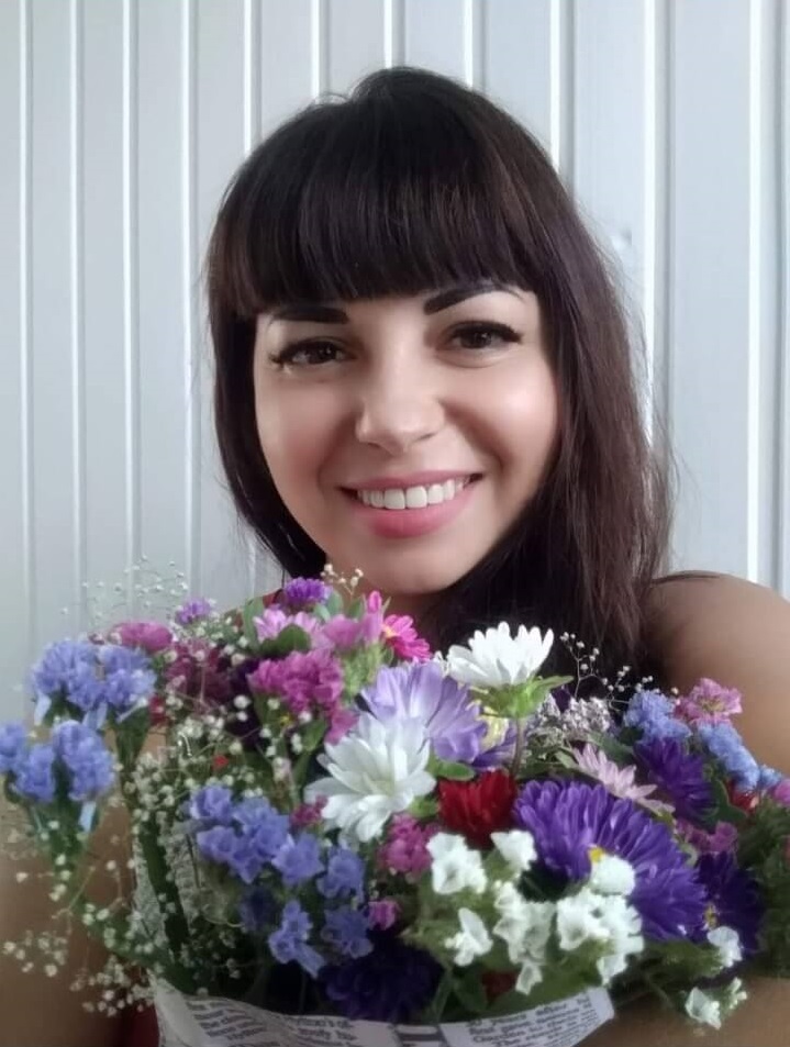 «Не люблю, коли нас називають «переселенцями» — ми не добровільно, а вимушено покинули домівки». Про житлові та інші питання адаптації ВПО у Звягельській громаді