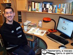 Для спілкування молодих людей з інвалідністю Сашко створив сайт в Інтернеті: nvfond-inv.ucoz.ua